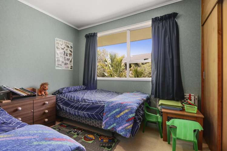 18 Roick Parade Glen Eden_12