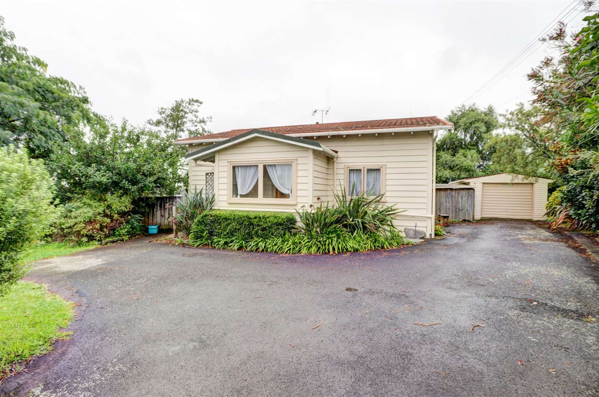 75 Tuhikaramea Road Dinsdale Hamilton City Houses for Sale One Roof