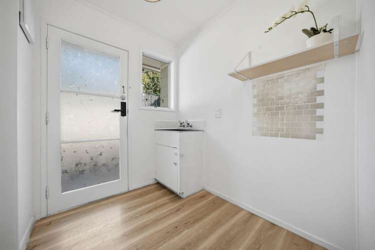 1/12 Wanita Place Totara Vale_10