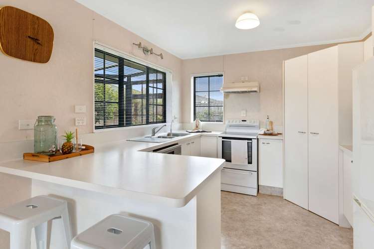 6b Saint Helens Place Tawhero_3