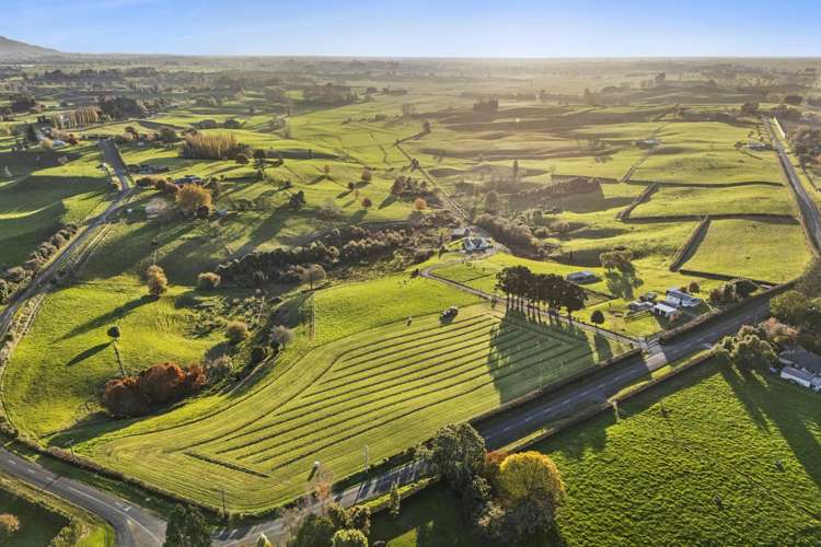 418 Parklands Road Rotoorangi_24