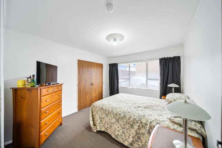 2/33 Gills Avenue Papakura_7
