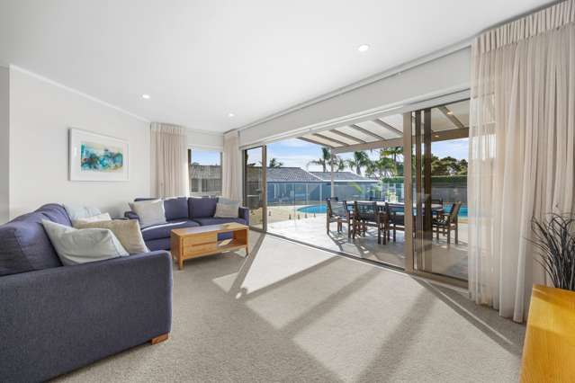 8 Rachael Place Farm Cove_1