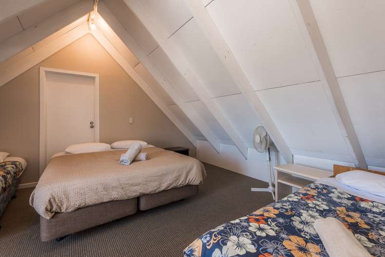 2 Frye Crescent Albert Town_11