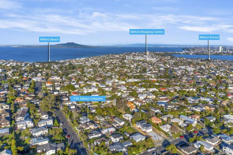 1/30 Selwyn Crescent Forrest Hill_16