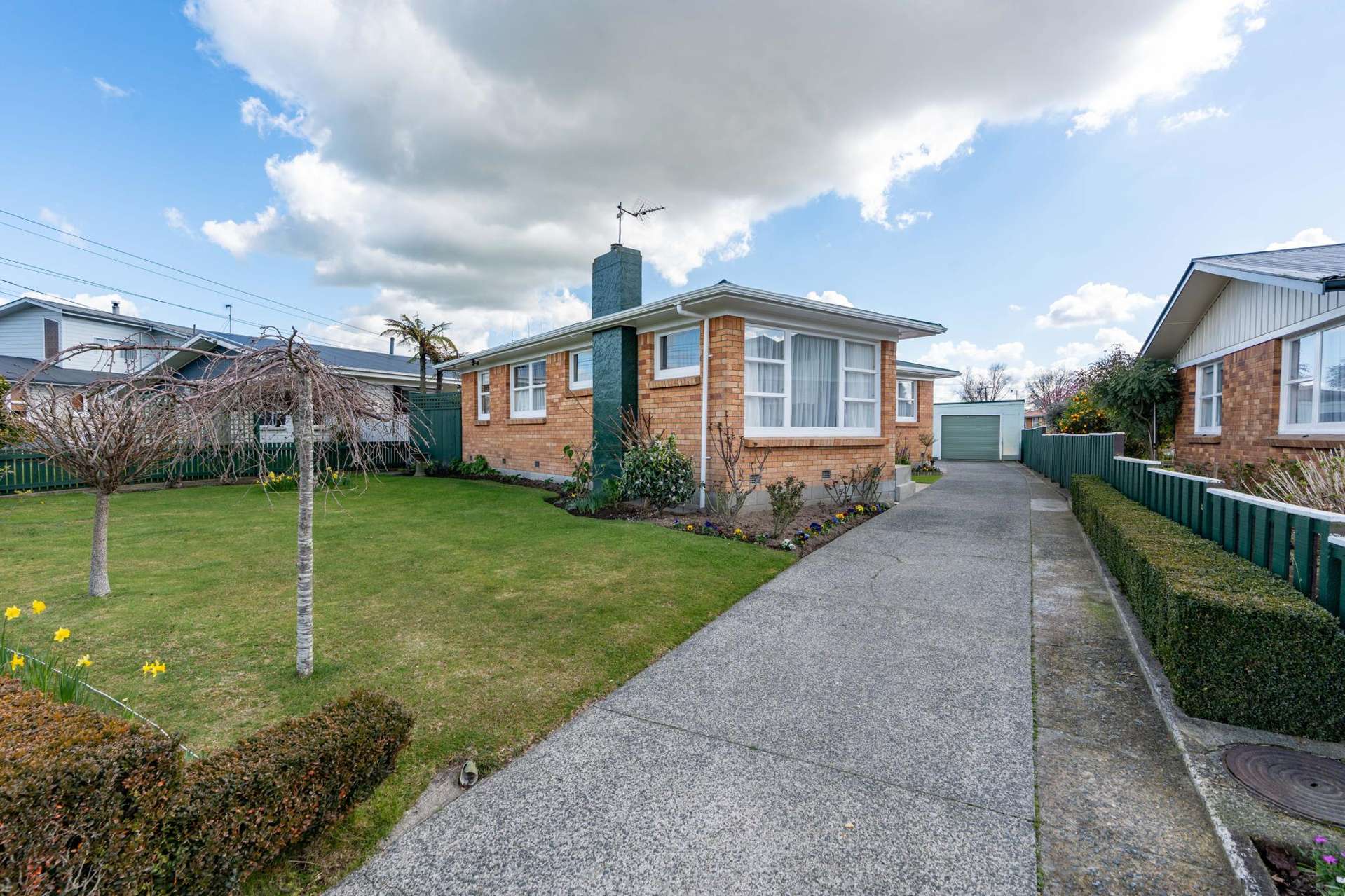 49 Garden Heights Avenue Glenview_0