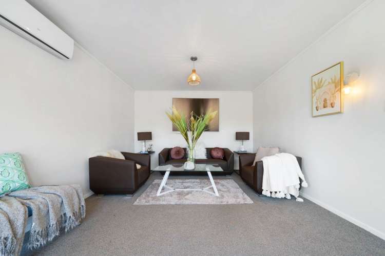 2/15 Alpha Street Papakura_4