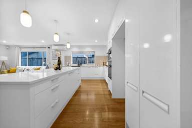 119 Flat Bush School Road_4