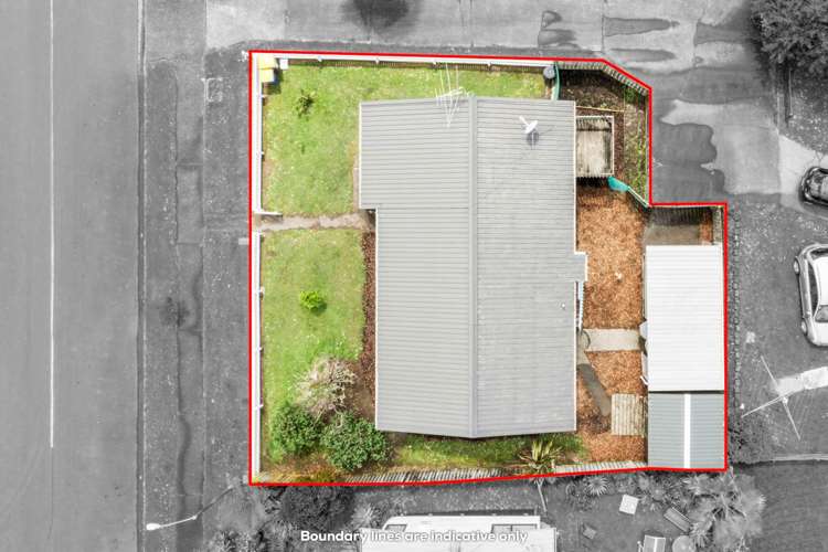 37 Meadowvale Rise Titirangi_15