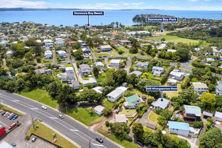 626 Whangaparaoa Road_3