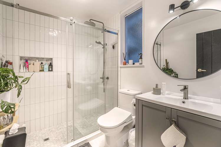 376 Ellerslie-Panmure Highway Mount Wellington_11