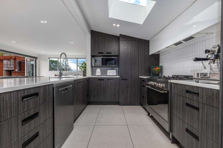 8 Tiromoana Road Raumati South_4