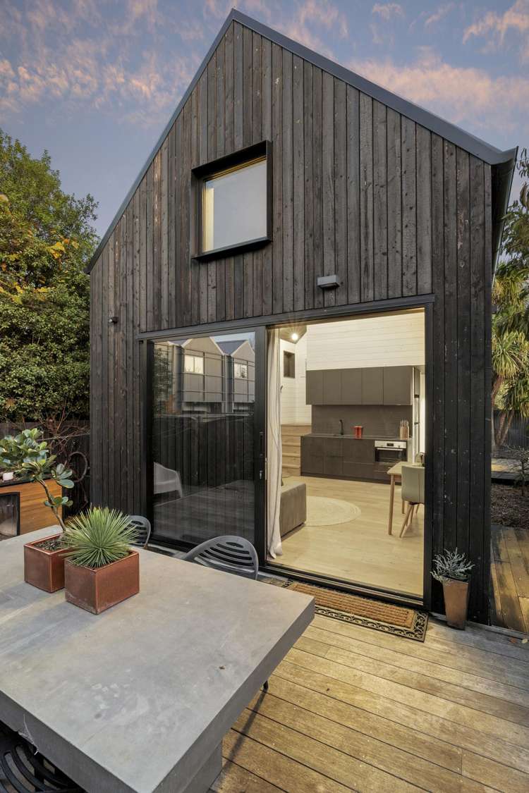 12c Hurley Street Christchurch Central_12