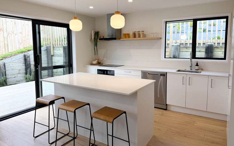 11 Ti Tree Lane Stanmore Bay_9