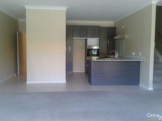 7/44 Carlos Drive Flat Bush_1