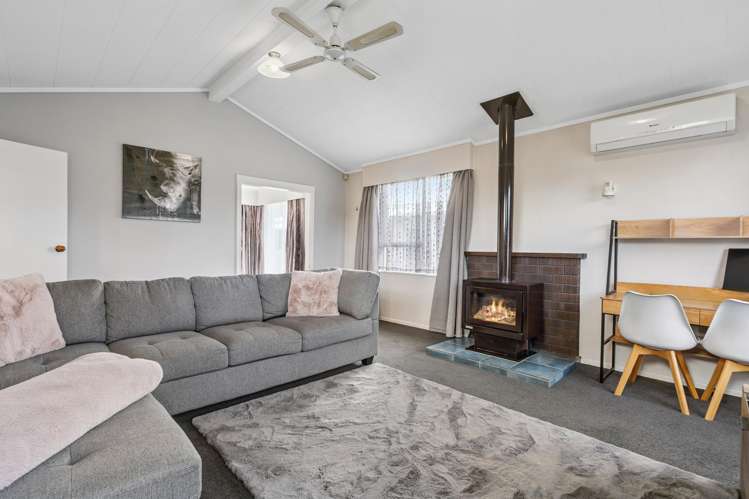 45 Pasadena Crescent Totara Park_1