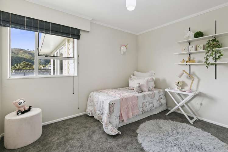 37 Woodman Drive Tawa_12