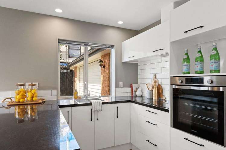 B/29 Division Street Riccarton_7