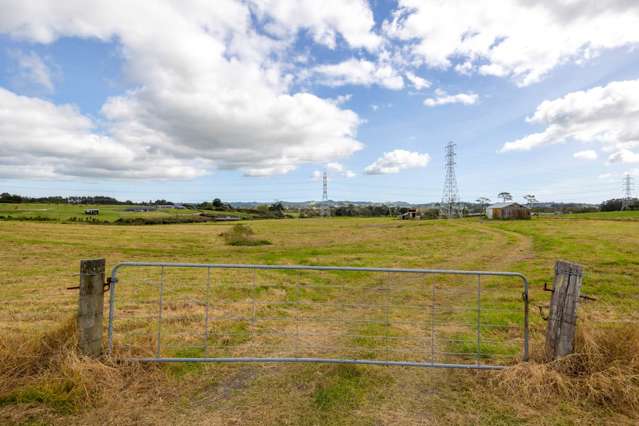 157 Nixon Road Taupaki_3