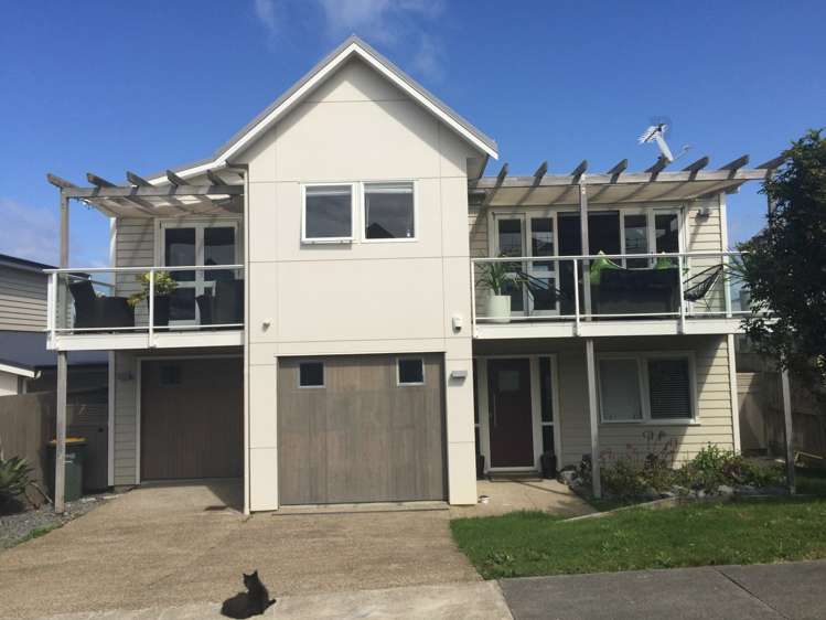 5 Cape Cod Drive Gulf Harbour_1