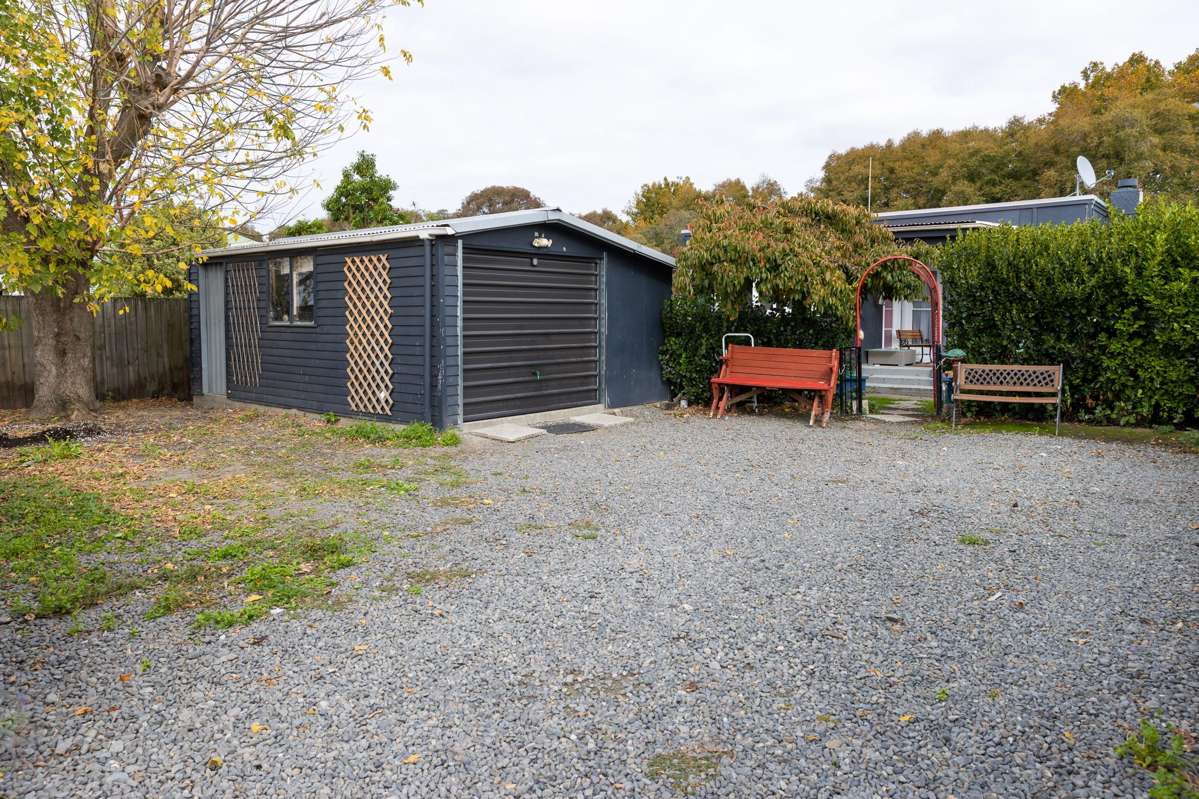 700 Gordon Road_4