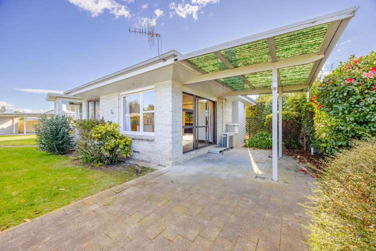 1303 Briggs Place Mayfair_13