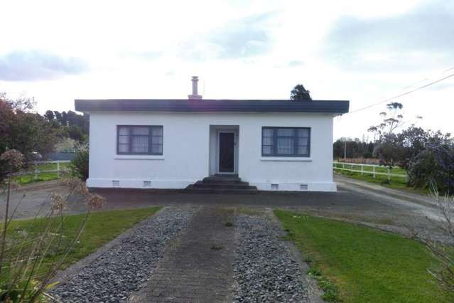 A little rural outlook in an urban town of Wairoa - three bedroom property available