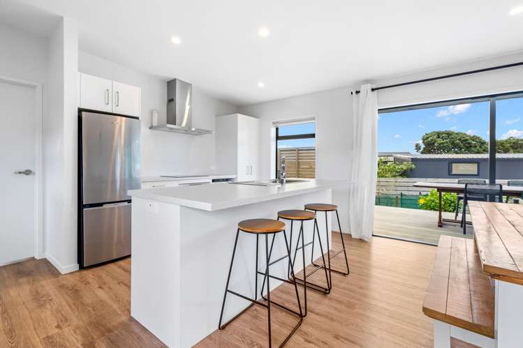 72 Aubrey Road Pataua North_18