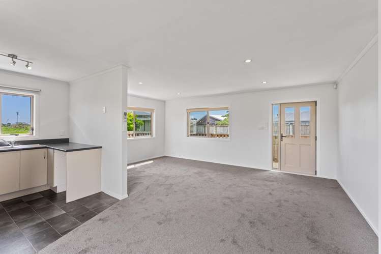 39A Main Highway Otaki_4