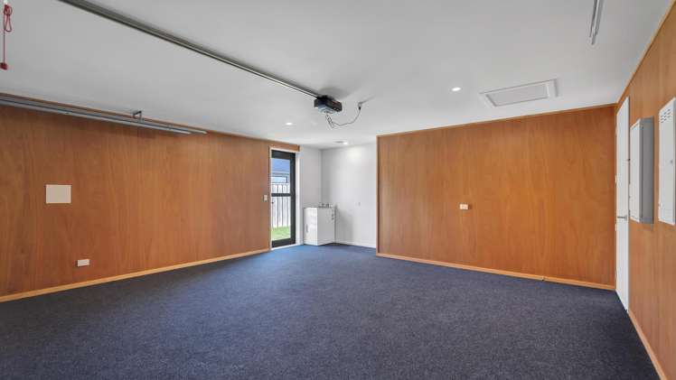 5 Helicon Street Pegasus_14