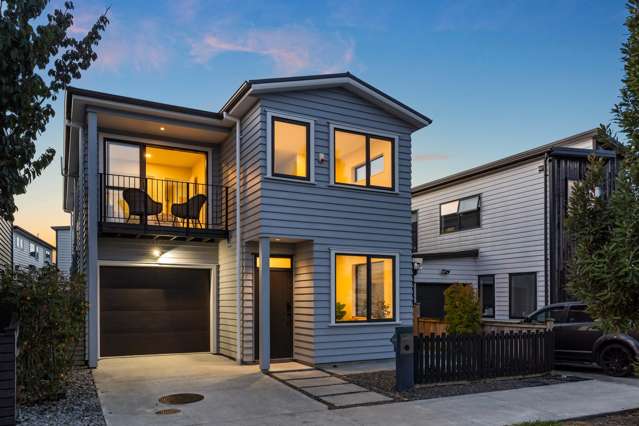 Space, Standalone & Superb Location