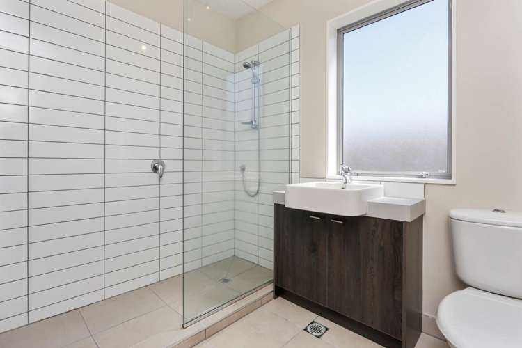 72a Saint Georges Road Avondale_17