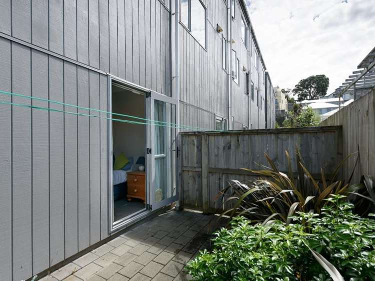 18/37 Daniell Street Newtown_8