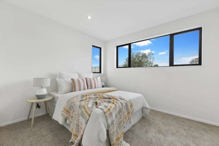 8D Brentford Place Manurewa_0
