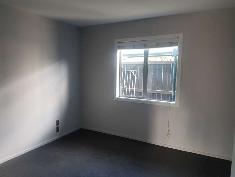 4/12 Hutcheson Street Sydenham_5