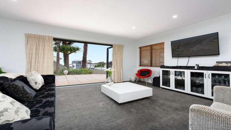 3b Surf Road Mount Maunganui_3