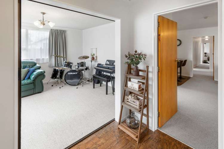 8 Mansell Crescent Bulls_1