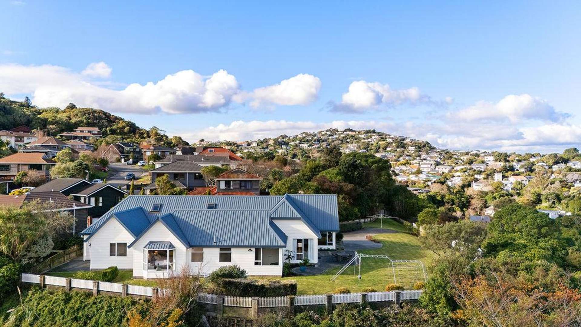 69 Thatcher Crescent Crofton Downs_0