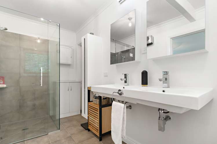 35B Pokohiwi Road Homebush_19