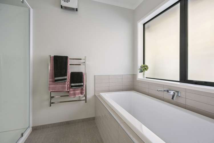 2 Oakmont Crescent Waiwhakaiho_19