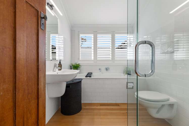 23 Ewen Alison Avenue Devonport_20