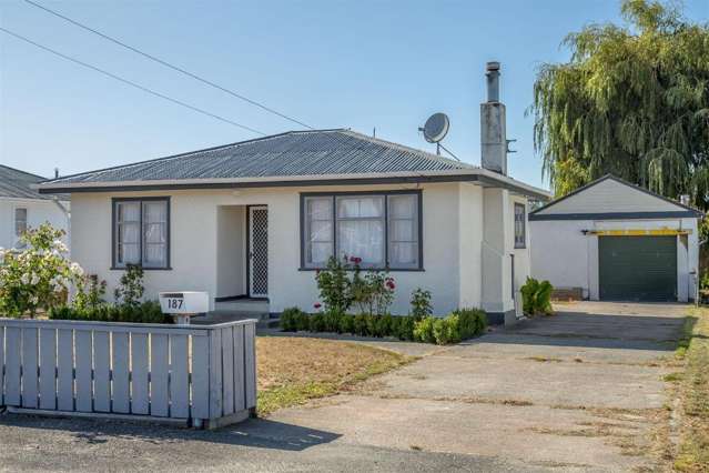 MASTERTON - 2 BEDROOMS