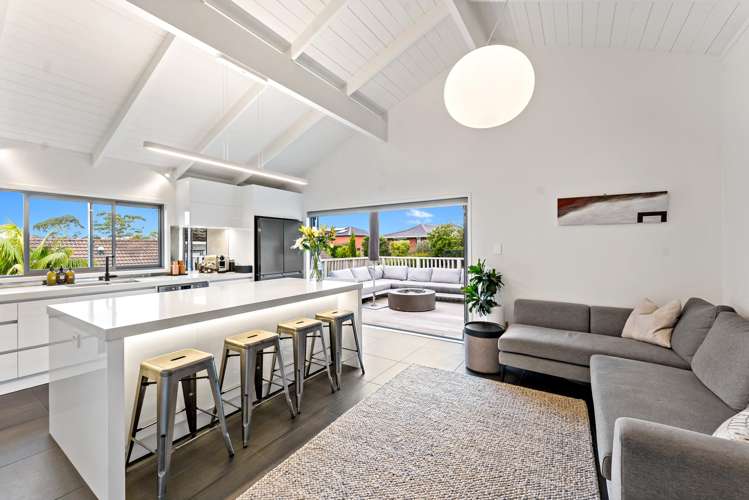 16 Coldham Crescent Saint Johns_7