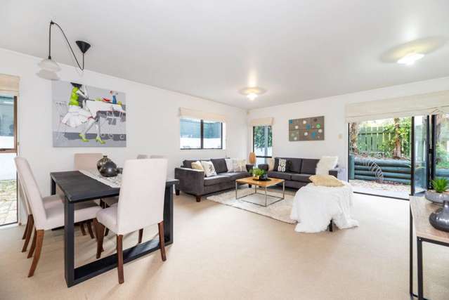 2/50 Stranolar Drive Mount Roskill_4