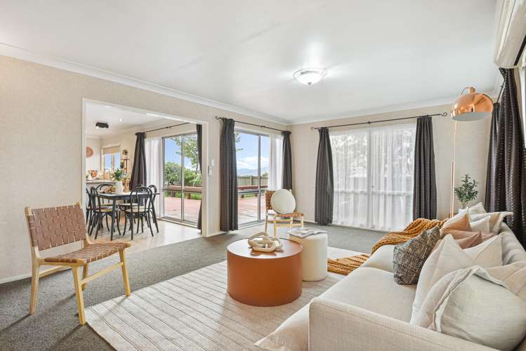 1 Walnut Place Owhata_4