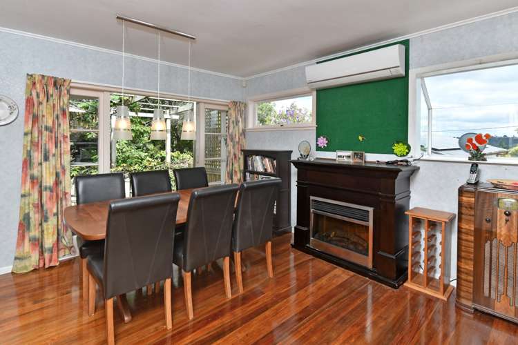 23 Tiri Tiri Road Birkdale_19