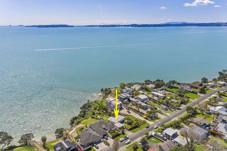 29 Hawke Crescent Beachlands_5
