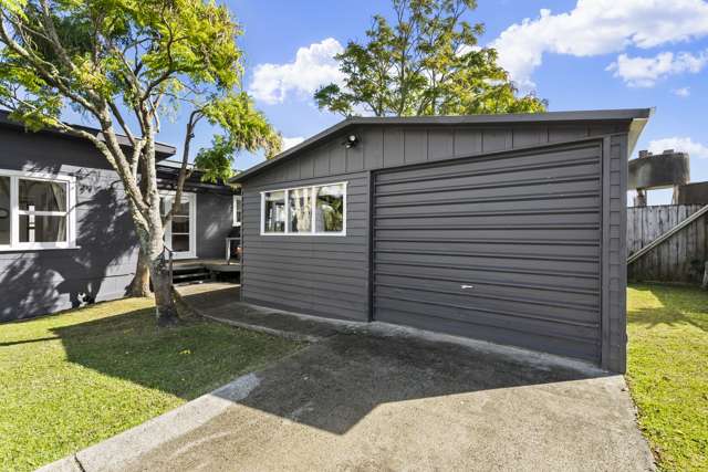 2/103 Vipond Road Stanmore Bay_1