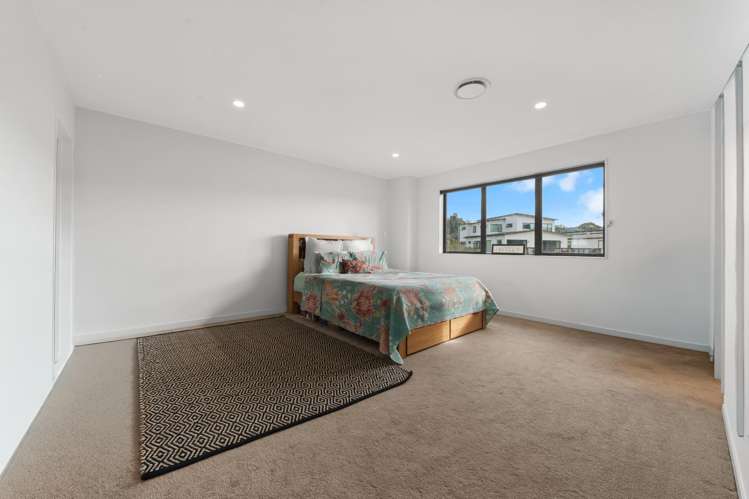 6 Wheki Place Swanson_11