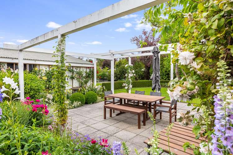 76 & 76A Fisher Avenue Beckenham_28